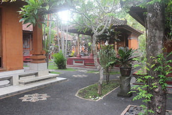 Hotel Wana Ukir Ubud
