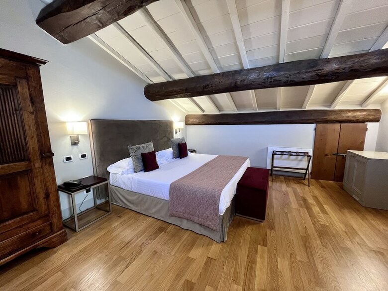 Hotel Relais Della Rovere