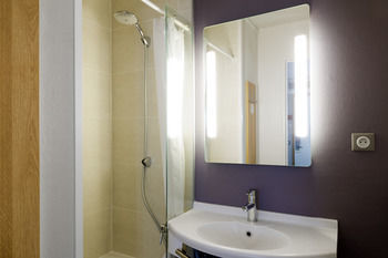 Hotel B&B H�tel Angers 1