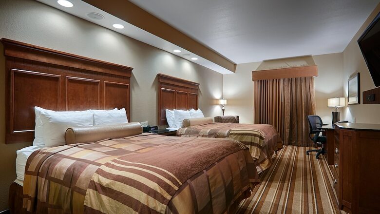 Hotel Best Western Premier Kc Speedway Inn & Suites