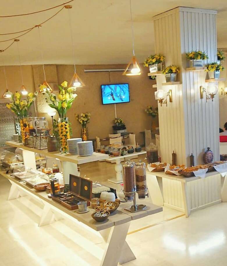 Nidimos Hotel