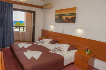 Hotel Heleni Beach