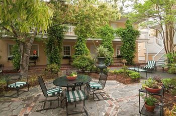 Bed & Breakfast Jasmine House Inn