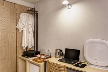 Capace Hotel