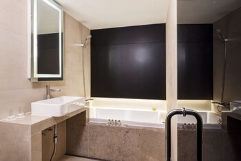 Capace Hotel