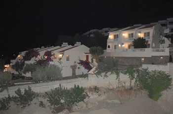 Johannes Apartments