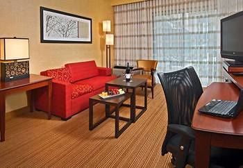 Hotel Courtyard By Marriott Washington Dulles Airport Chantilly