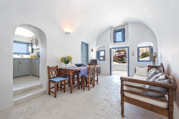 Villa Skala Cave By Thireon