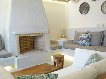 Hotel Santo Maris Oia, Luxury Suites & Spa