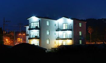 Yilin Pension