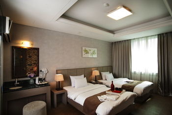Polaris Hotel