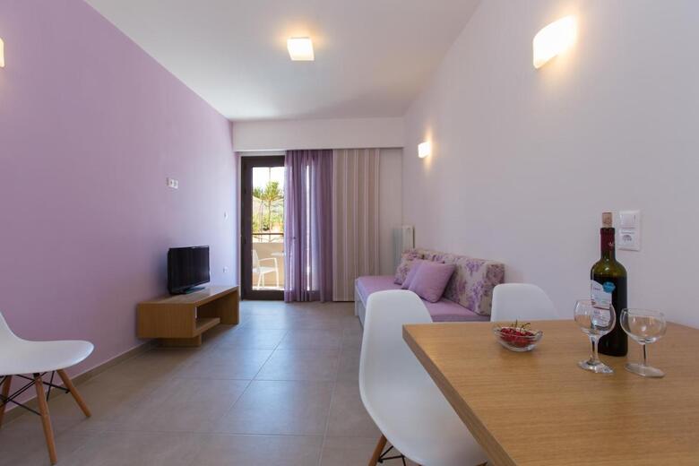 Aparthotel Eltina Hotel