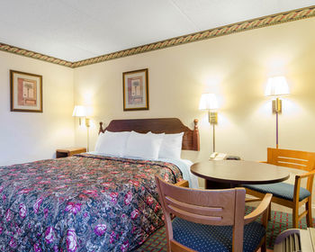 Hotel Rodeway Inn