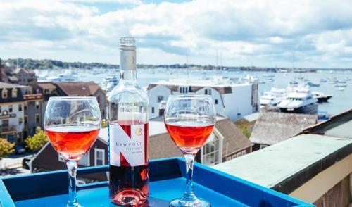 Newport Bay Club And Hotel