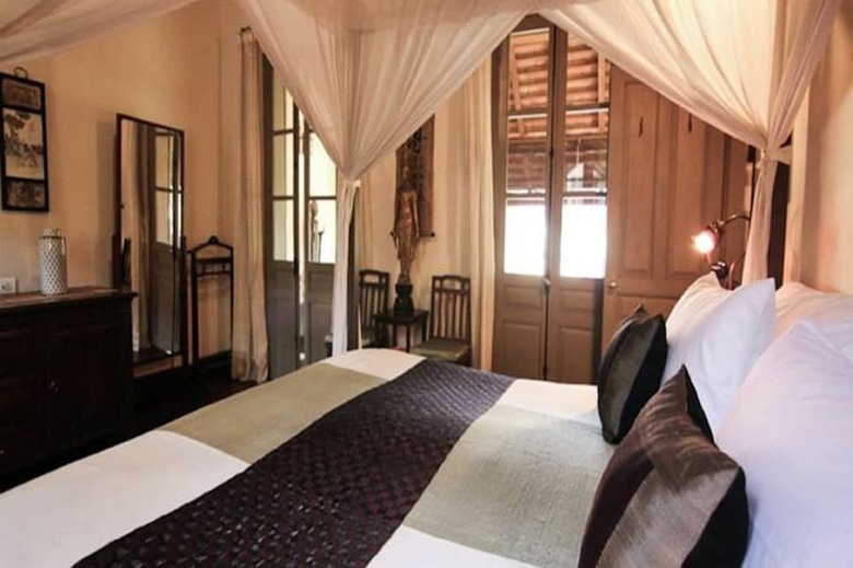 Hotel Satri House