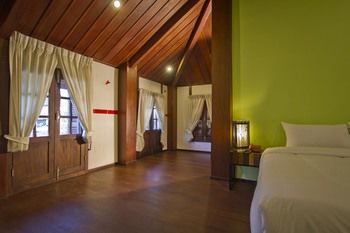 Sanctuary Hotel