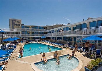 Forum Motor Inn