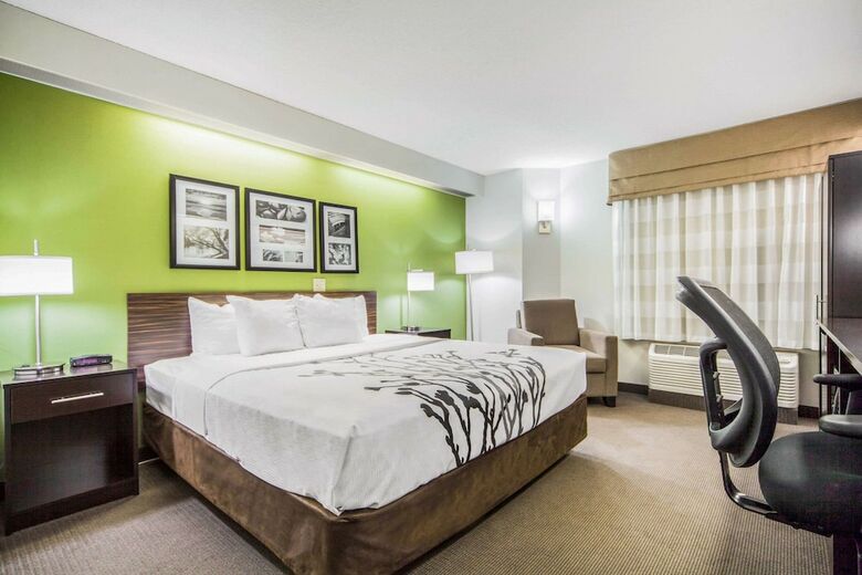 Hotel Sleep Inn And Suites
