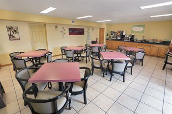 Motel Roomba Inn & Suites