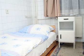 Hotel Rozsa Street Guesthouse