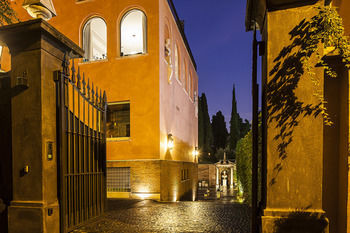 Hotel Pepoli9 Charming Guest House