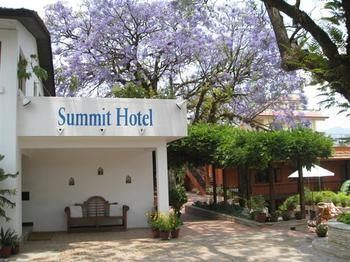 Hotel Summit