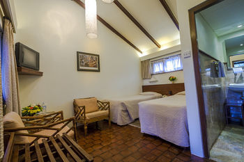 Hotel Summit