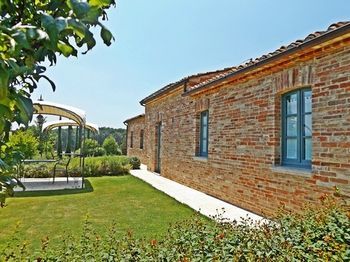Apartamento La Fiorita Farmhouse