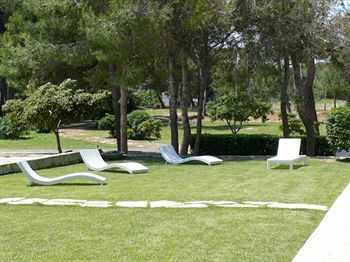 Hostal Oasis Park Hotel