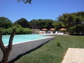 Hostal Oasis Park Hotel