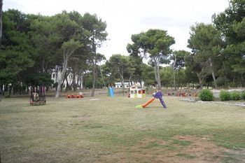 Hostal Oasis Park Hotel