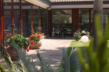 Heracles Village Hotel