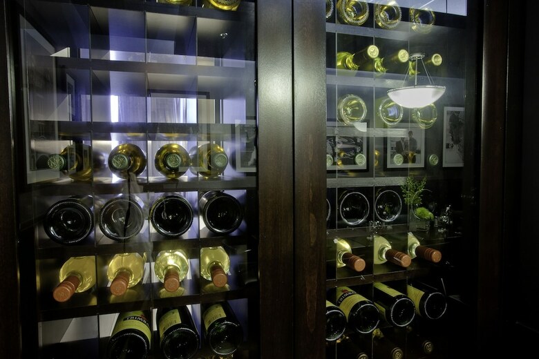 Hotel Duval, Autograph Collection