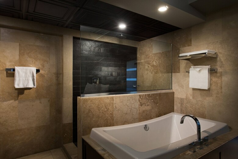 Hotel Duval, Autograph Collection