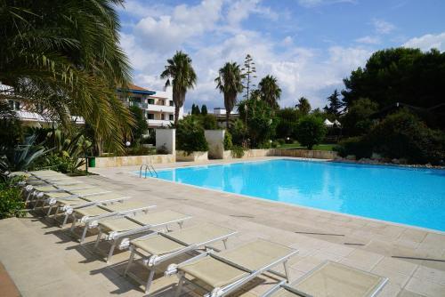 Hotel Club Giardini D�oriente Village