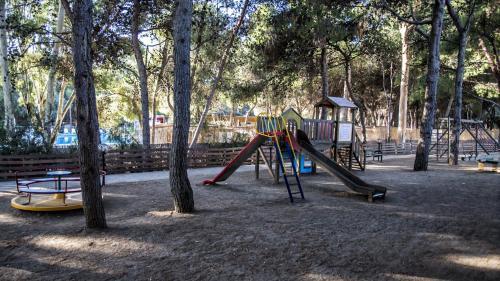 Hotel Club Giardini D�oriente Village