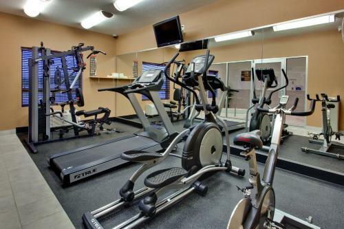 Holiday Inn Express Hotel & Suites Whitecourt