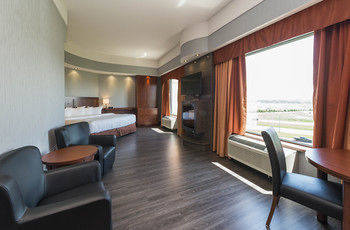 Hotel Quality Inn And Suites Levis