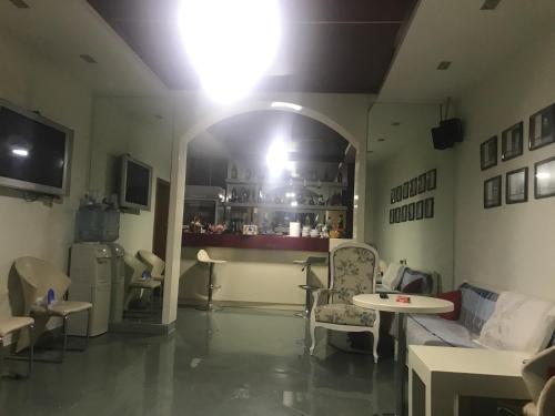 Hostel Grande House