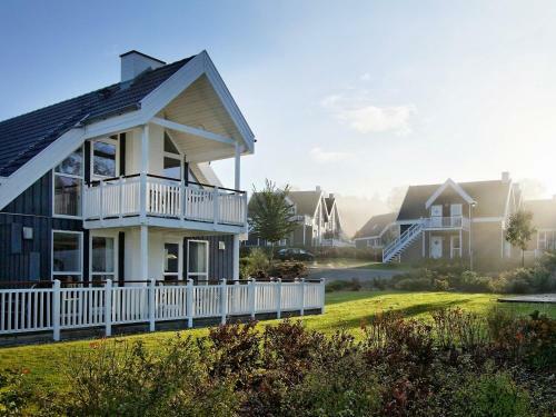 Hotel Holiday Home Schlosspark Bad Saarow.5
