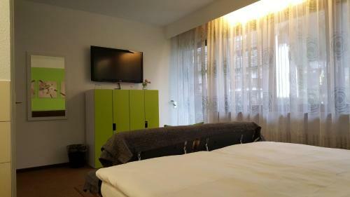 Hostal G�stehaus Ruh - Non-smoking
