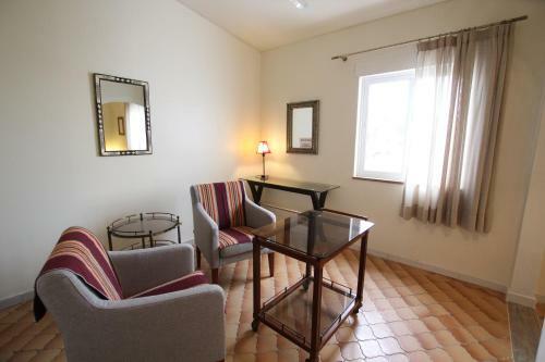Residencia Angela Guest House