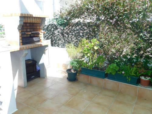 Residencia Dinas Guesthouse