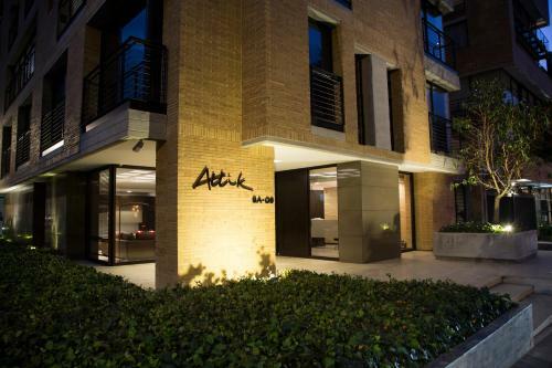 Apartamento Attik Luxury Apts