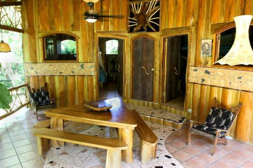 Hotel La Costa De Papito