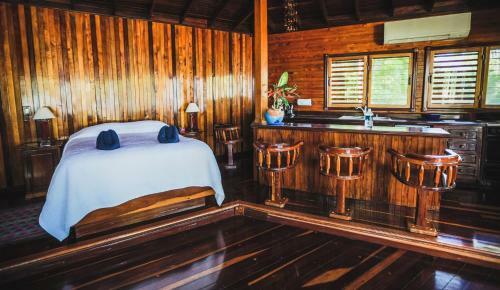 Hotel Tambor Tropical Beach Resort