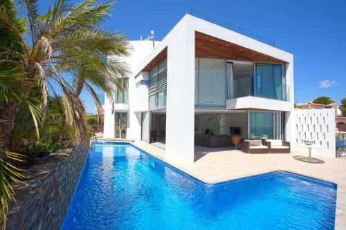 Villa Macarius