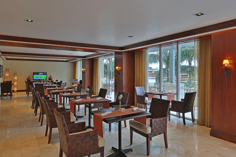 Real Intercontinental Costa Rica At Multiplaza Mall, An Ihg Hotel