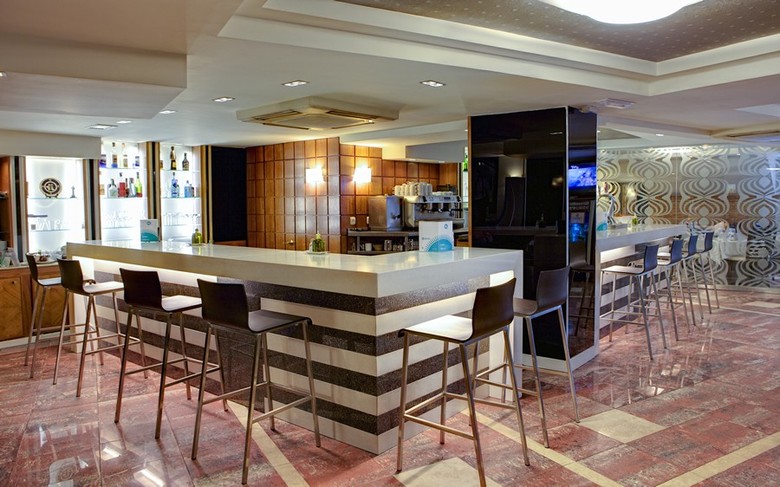 Hotel Nuevo Torreluz