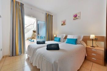 Villa Los Cuatro Arcos